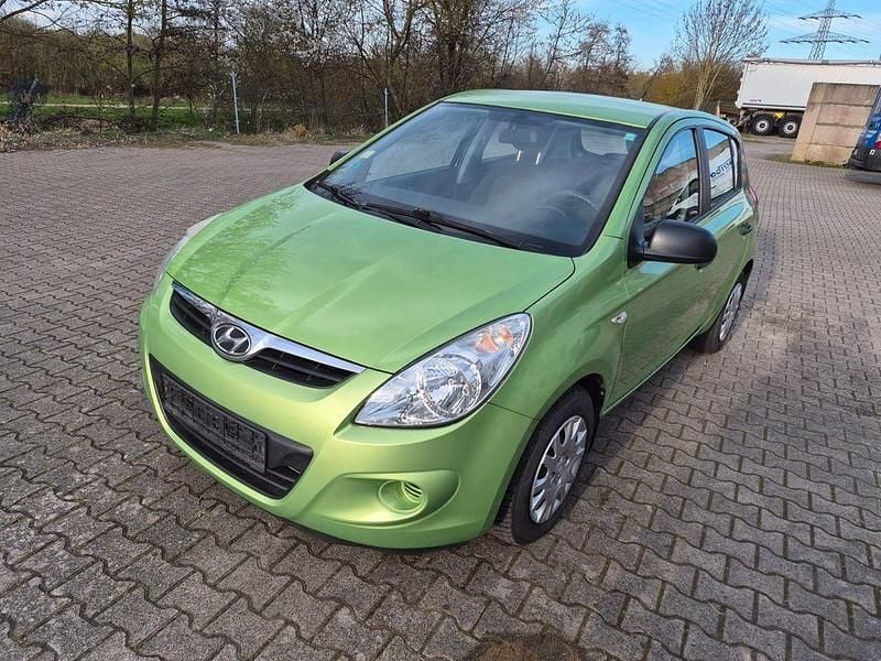 Gebraucht Hyundai i20 Classic 77 PS (56 kW) 2012 Kleinwagen