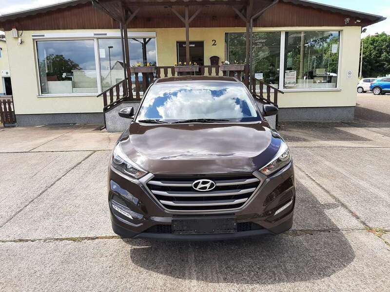 Mocca braun Gebraucht 2017 Hyundai Tucson SUV | 16.800 € (Fairer Preis) - Bild 1/4