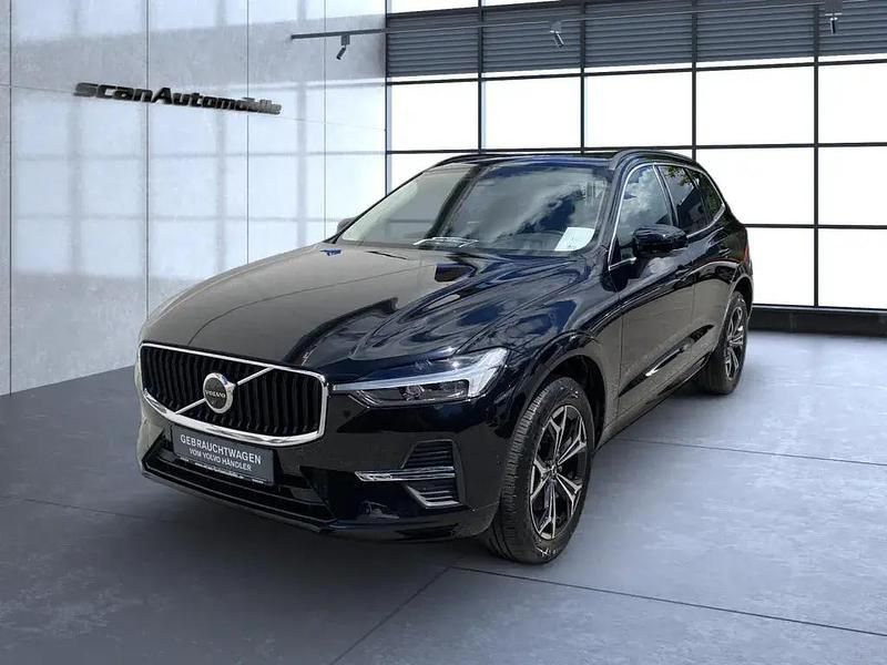 Onyx black (metallic) Gebraucht 2022 Volvo XC60 Momentum SUV | 35.990 € (Fairer Preis) - Bild 1/4