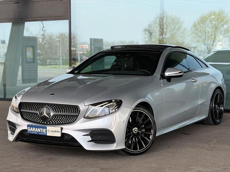 Gebraucht Mercedes E200 AMG 197 PS (144 kW) 2020 Silber Coupé