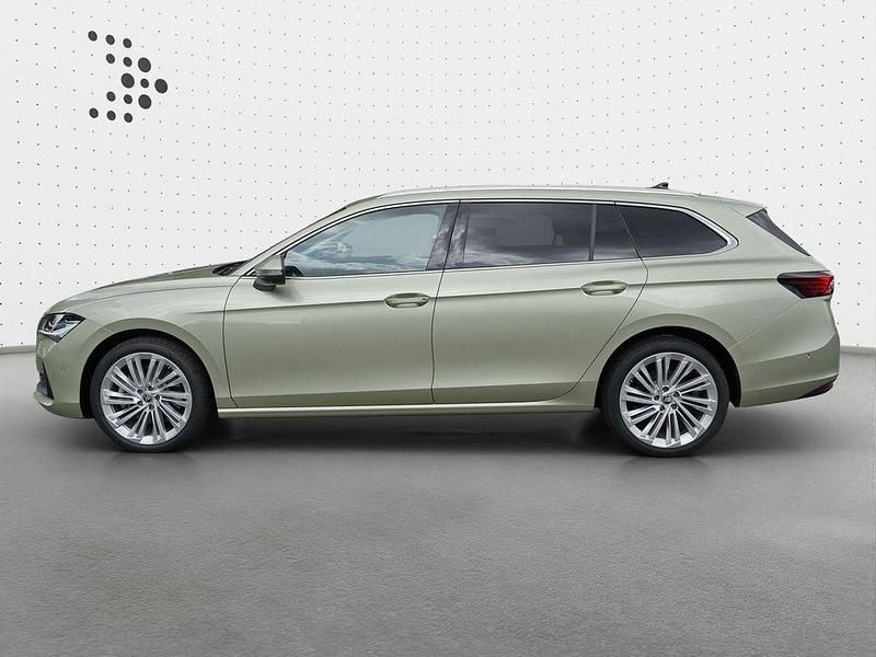 Gebraucht Skoda Superb Selection 193 PS (141 kW) 2024 Gelb Kombi