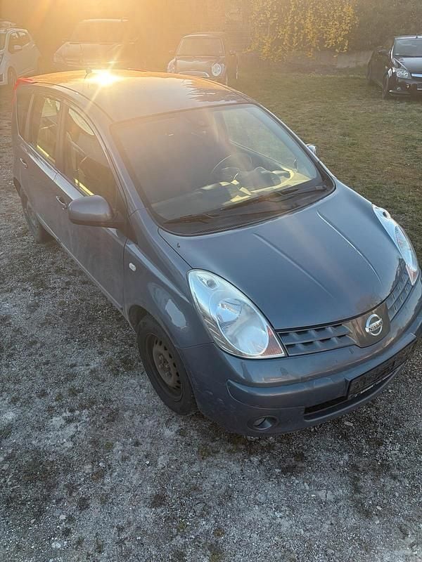 Second-hand Nissan Note 110 CP (80 kW) 2007 Gri Hatchback