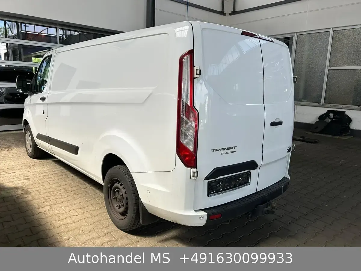 Gebraucht Ford Transit Custom Trend 131 PS (96 kW) 2020 Weiß Van / Kleinbus