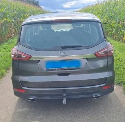 Gebraucht Ford S-MAX Business Edition 190 PS (139 kW) 2016 Grau Van / Kleinbus