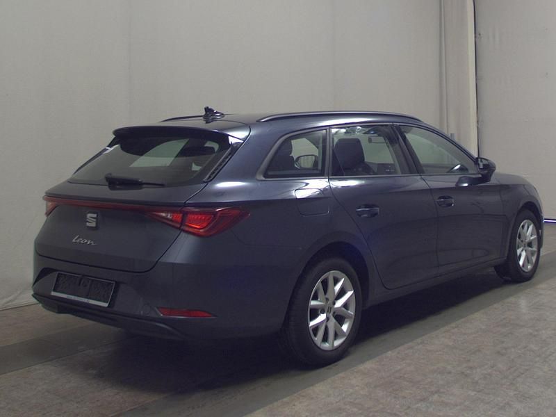 Gebraucht Seat Leon Style 150 PS (110 kW) 2023 Grau