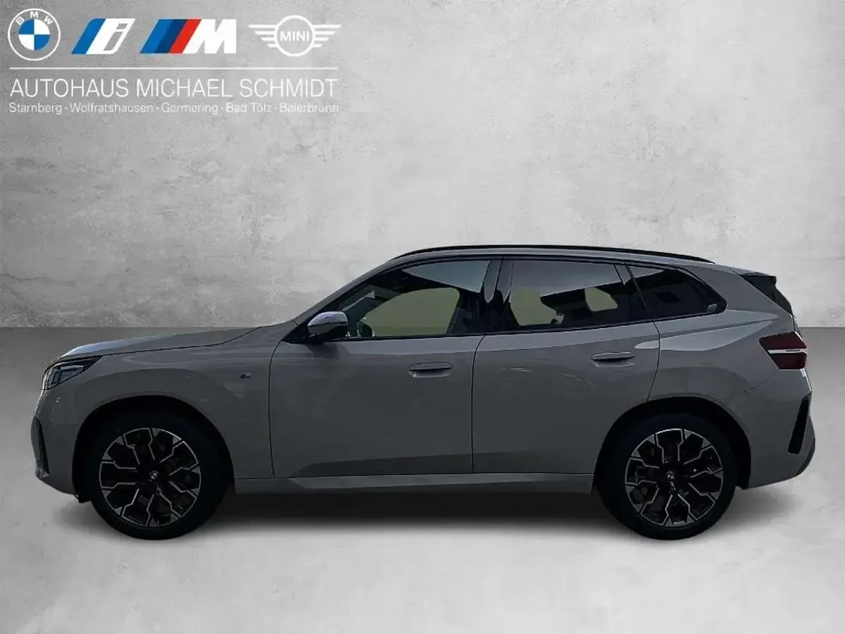 Neu BMW X3 M Sport 197 PS (144 kW) 2026 Grau SUV