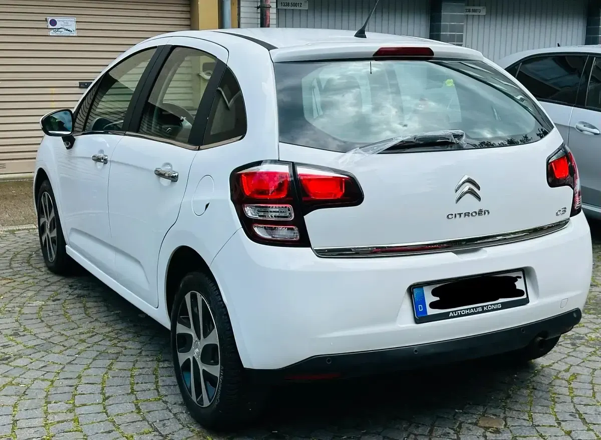 Używany Citroën C3 70 KM (51 kW) 2017 Biały Hatchback