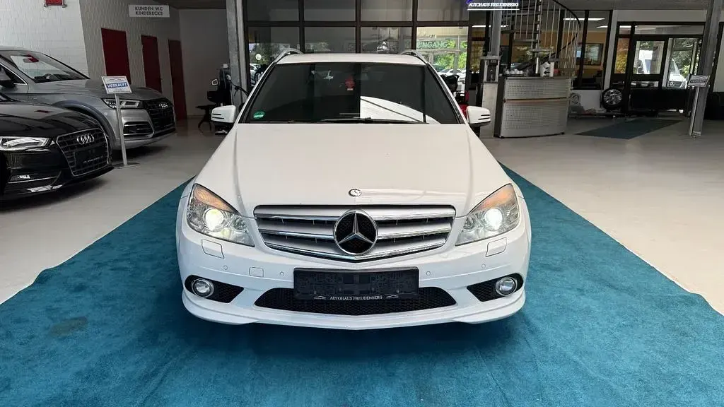 Gebraucht Mercedes C220 AMG line 170 PS (125 kW) 2010 Weiß Kombi