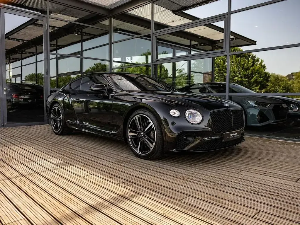 Gebraucht Bentley Continental GT 549 PS (403 kW) 2024 Schwarz