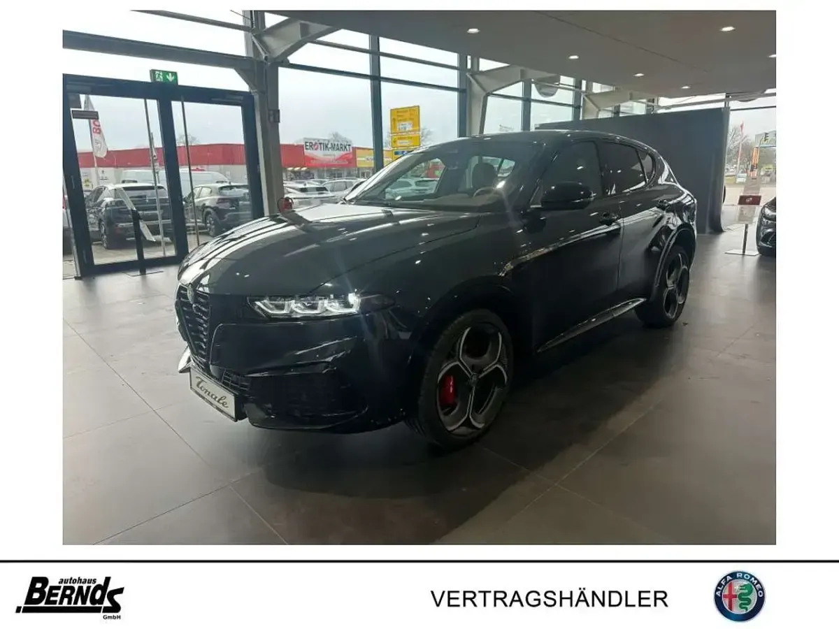 Neu Alfa Romeo Tonale Premium 160 PS (117 kW) 2026 Verde monza SUV