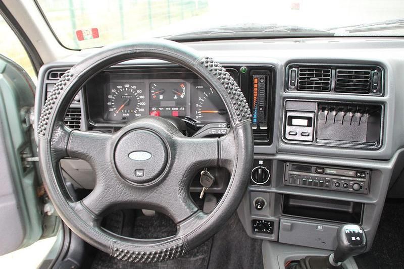 Second-hand Ford Sierra 101 CP (74 kW) 1990 Verde Berlinǎ