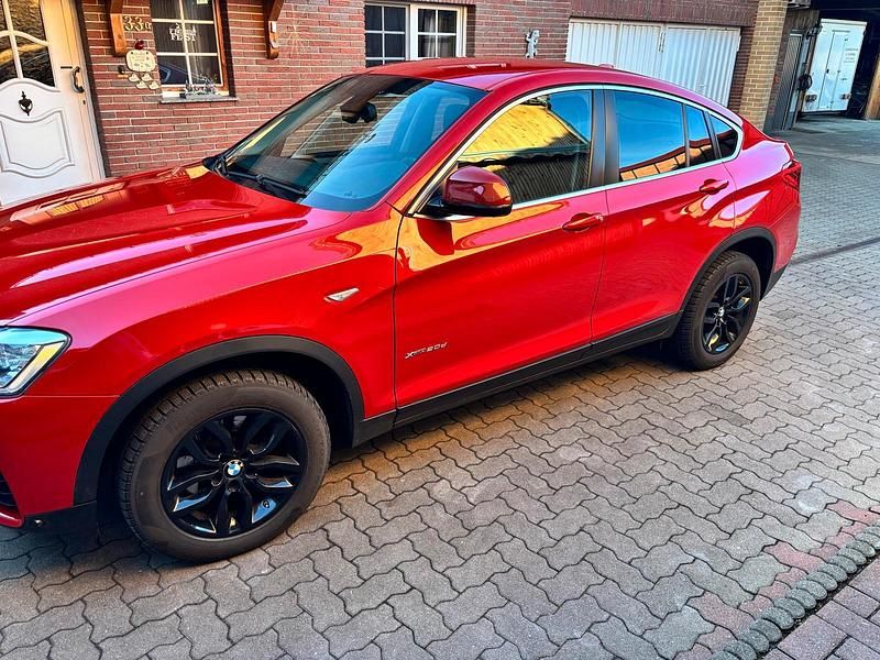 Gebraucht BMW X4 190 PS (139 kW) 2015 Rot SUV