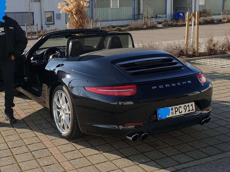 Schwarz Gebraucht 2016 Porsche 911 Carrera Cabriolet Black Edition Cabrio | 99.000 € (Guter Preis) - Bild 1/4