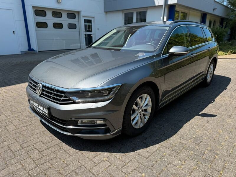 Indiumgrau Gebraucht 2015 VW Passat Comfortline Kombi | 11.400 € (Fairer Preis) - Bild 1/4