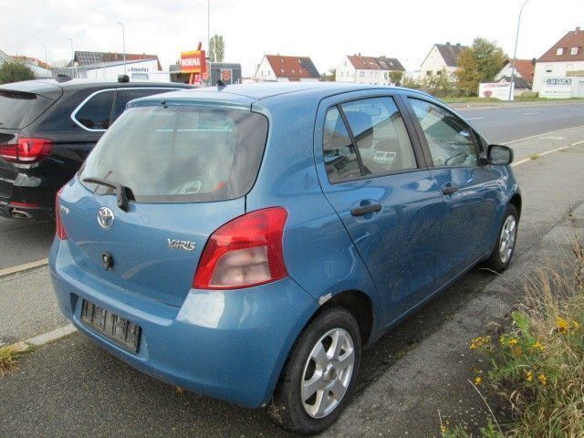 Gebraucht Toyota Yaris 69 PS (50 kW) 2008 Blau Kleinwagen