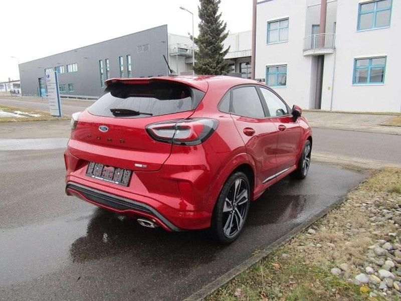 Gebraucht Ford Puma ST-Line 125 PS (91 kW) 2021 Fantastic red tc SUV