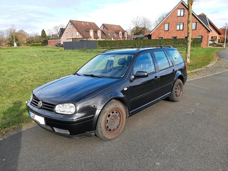 Schwarz Gebraucht 2002 VW Golf IV Kombi | 650 € (Superpreis) - Bild 1/4