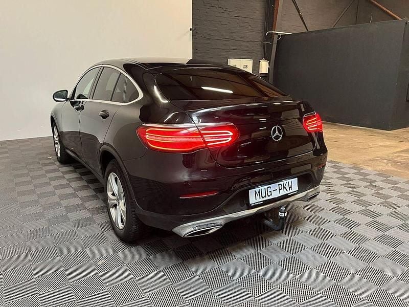 Gebraucht Mercedes GLC220 170 PS (125 kW) 2017 Schwarz Coupé