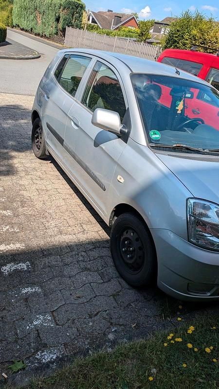 Gebraucht Kia Picanto 48 PS (35 kW) 2004 Silber Kleinwagen