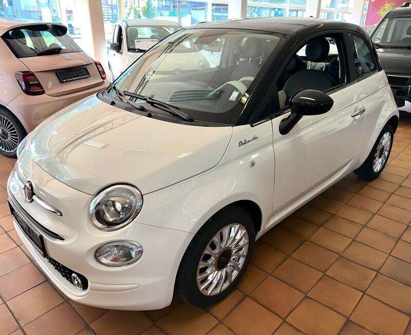 Weiß Gebraucht 2022 Fiat 500 Dolcevita Kleinwagen | 13.900 € (Etwas zu teuer) - Bild 1/4