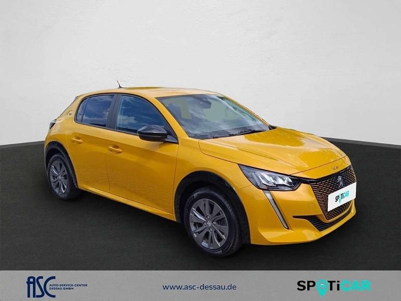 Gebraucht Peugeot 208 100 kW (136 PS) 2022 Jaune faro Kleinwagen