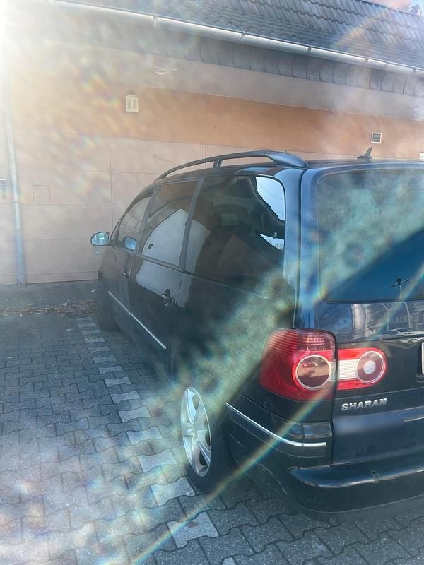 Gebraucht VW Sharan 131 PS (96 kW) 2005 Schwarz Van / Kleinbus