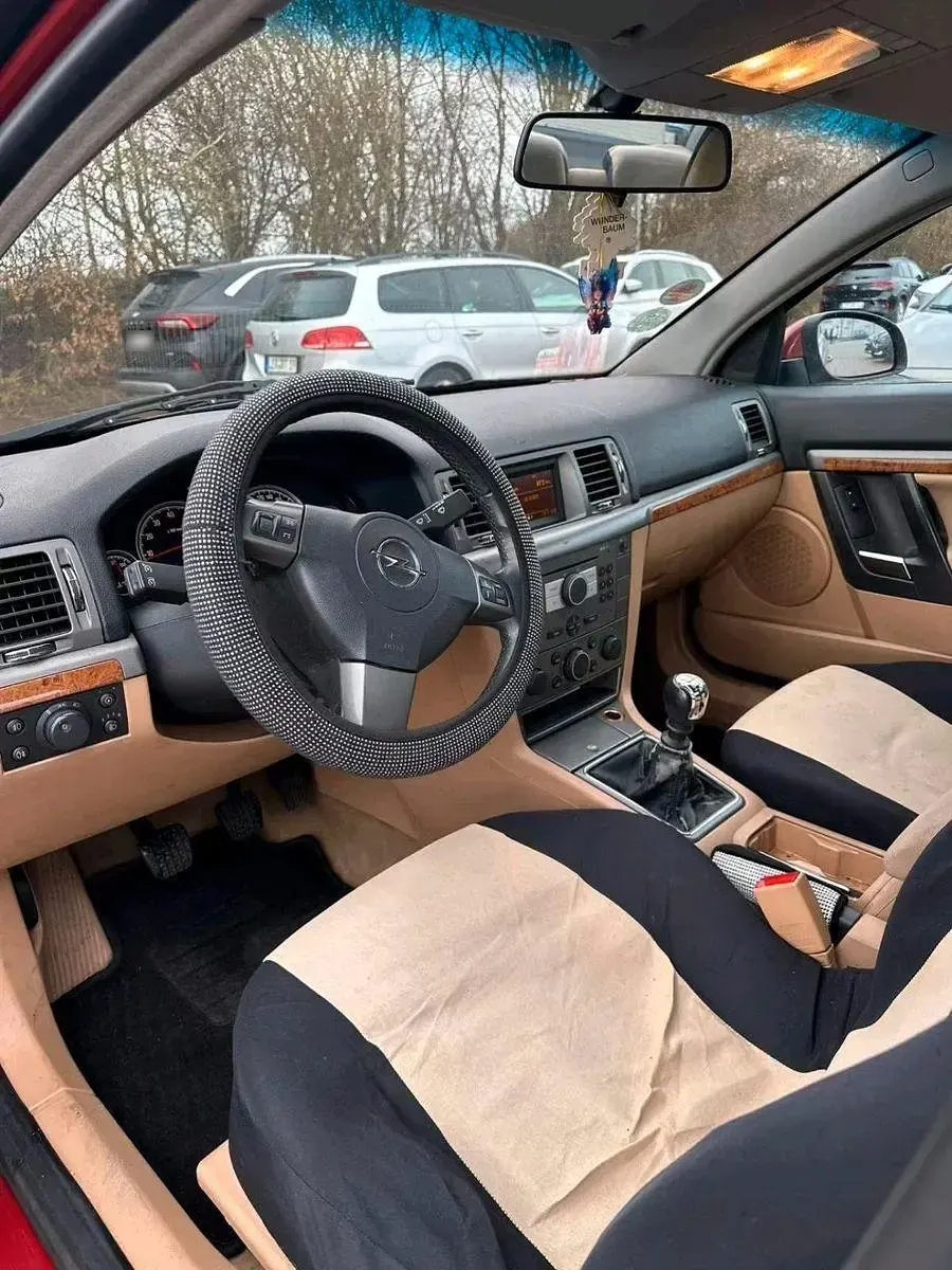 Gebraucht Opel Vectra 155 PS (114 kW) 2006 Rot Limousine