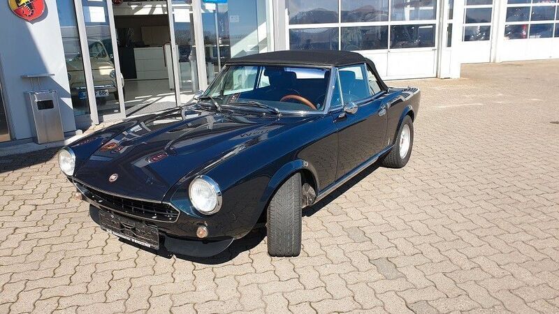 Grün Gebraucht 1980 Fiat 124 Spider Cabrio | 14.950 € - Bild 1/4