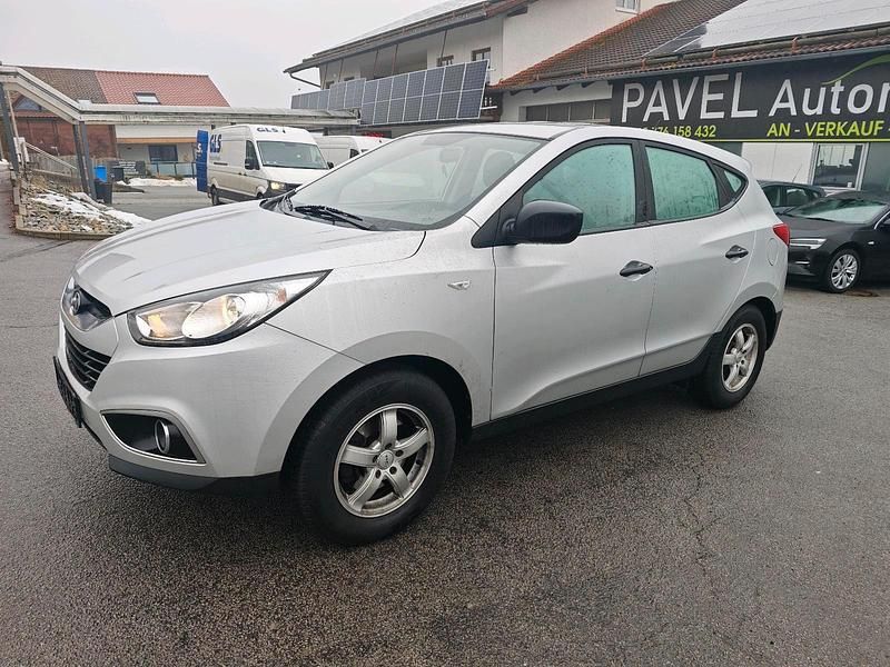 Gebraucht Hyundai ix35 115 PS (84 kW) 2012 Silber SUV