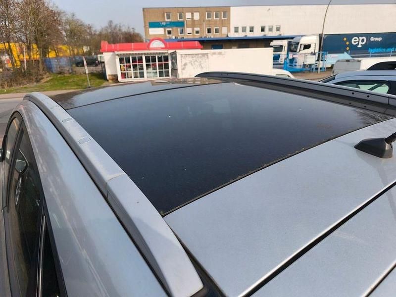 Gebraucht Hyundai ix35 Style 136 PS (100 kW) 2012 Silber SUV