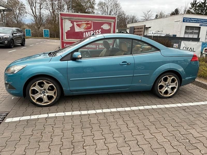 Gebraucht Ford Focus Cabriolet 136 PS (100 kW) 2009 Blau Cabrio