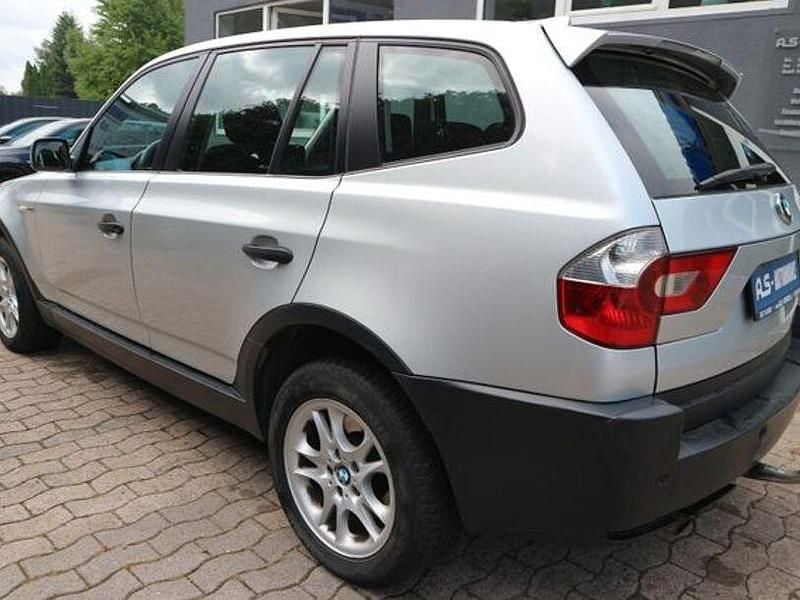 Gebraucht BMW X3 150 PS (110 kW) 2005 Silber SUV