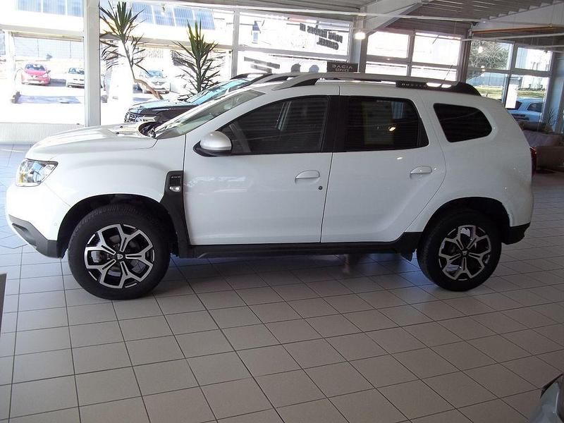 Gebraucht Dacia Duster Prestige 131 PS (96 kW) 2020 Weiß SUV