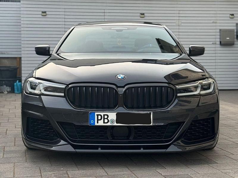 Gebraucht BMW M550 M Performance 530 PS (389 kW) 2020 Grau Limousine
