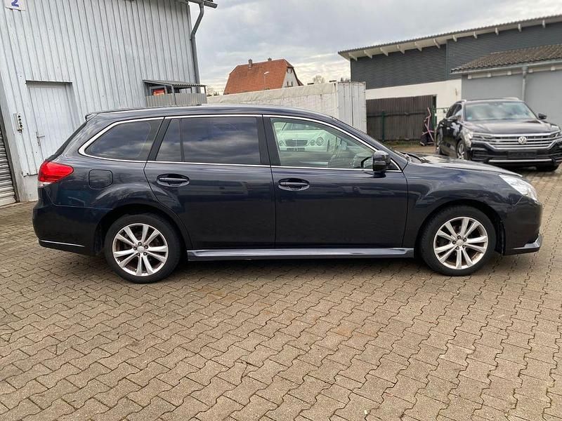 Gebraucht Subaru Outback Active 173 PS (127 kW) 2014 Grau Limousine