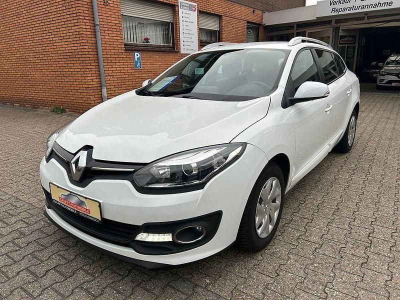Gebraucht Renault Mégane III 110 PS (80 kW) 2014 Weiß Limousine