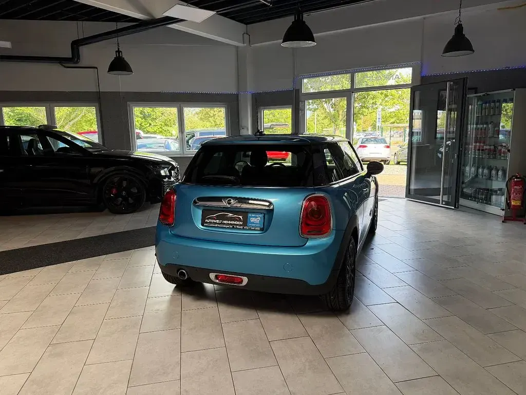 Gebraucht Mini One D 95 PS (69 kW) 2015 Electric blue ii metallic Kleinwagen