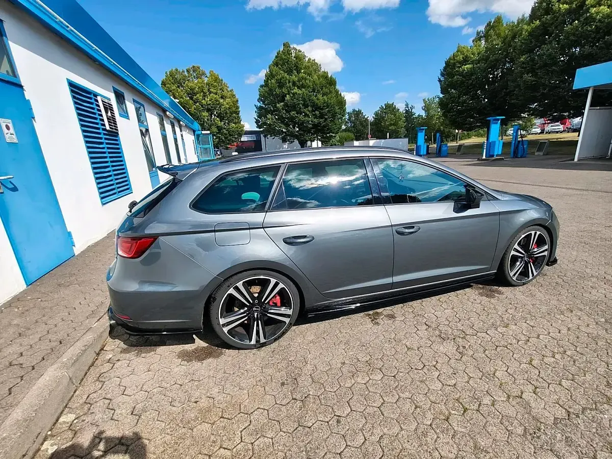 Gebraucht Seat Leon ST CUPRA 290 PS (213 kW) 2016 Grau Kombi