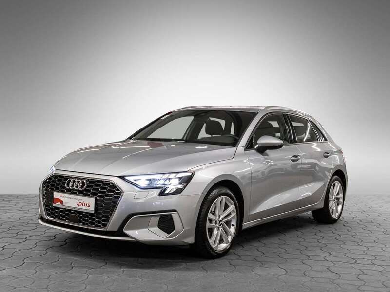 Gebraucht Audi A3 Sportback Advanced 150 PS (110 kW) 2021 Florettsilber metallic Kleinwagen