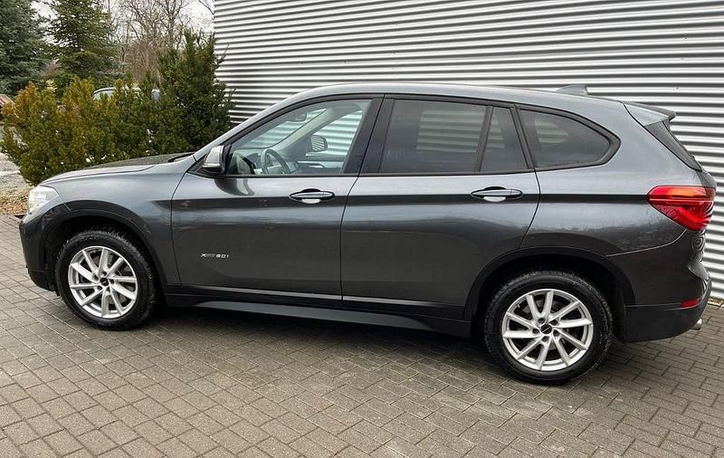 Gebraucht BMW X1 Advantage 192 PS (141 kW) 2016 Grau SUV
