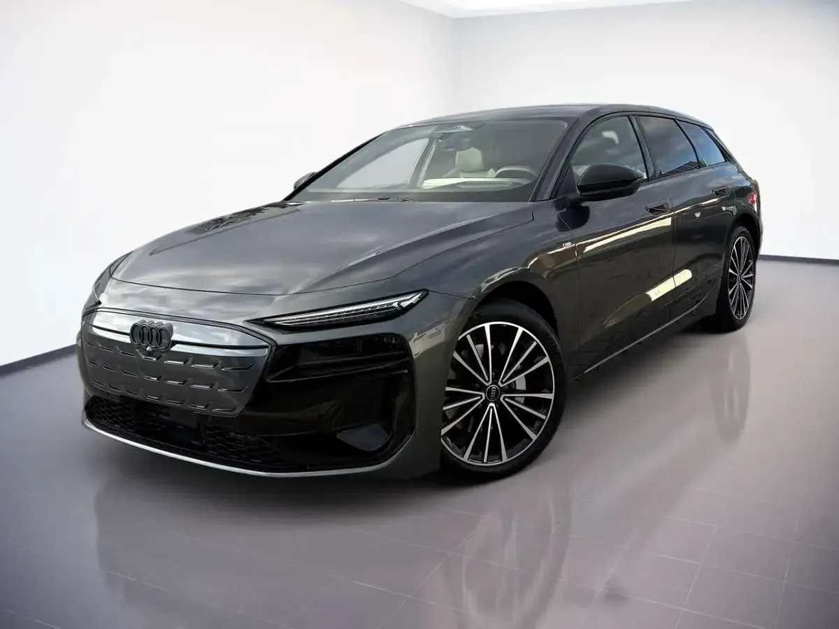 Neu Audi e-tron Performance 269 kW (367 PS) 2026 Daytonagrau perleffekt SUV