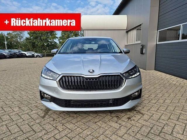 Neu Skoda Fabia Selection 116 PS (85 kW) 2025 Brillantsilber metallic Kleinwagen