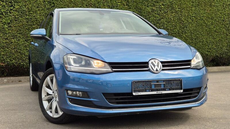 Blau Gebraucht 2013 VW Golf VII Highline Limousine | 10.900 € (Fairer Preis) - Bild 1/4