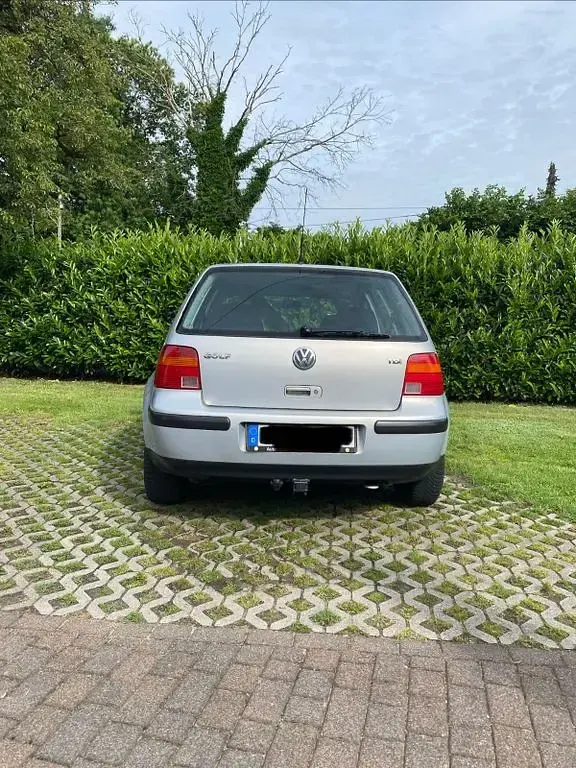Gebraucht VW Golf III Basis 110 PS (80 kW) 1999 Silber Limousine