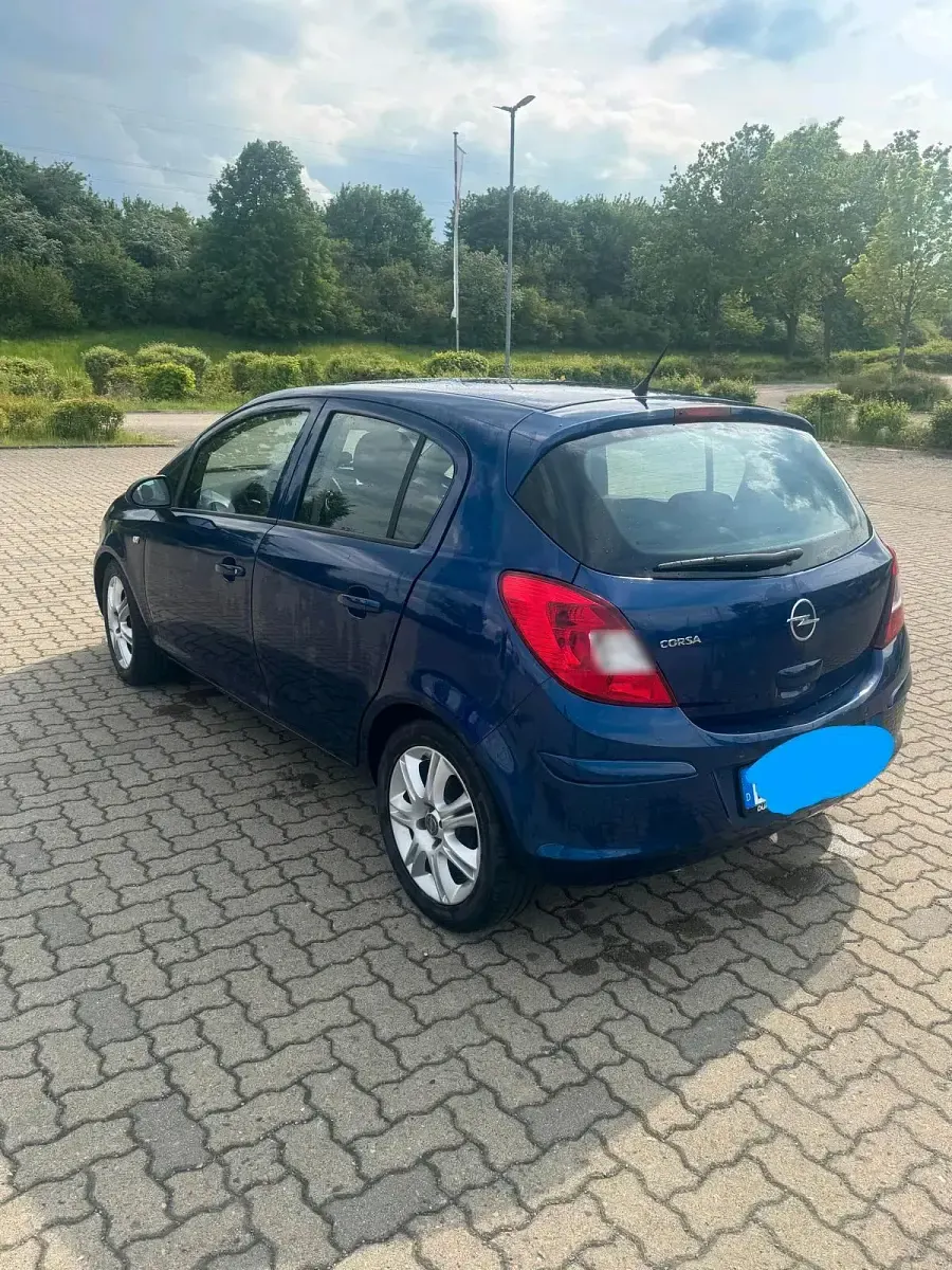 Gebraucht Opel Corsa 90 PS (66 kW) 2009 Blau Kleinwagen