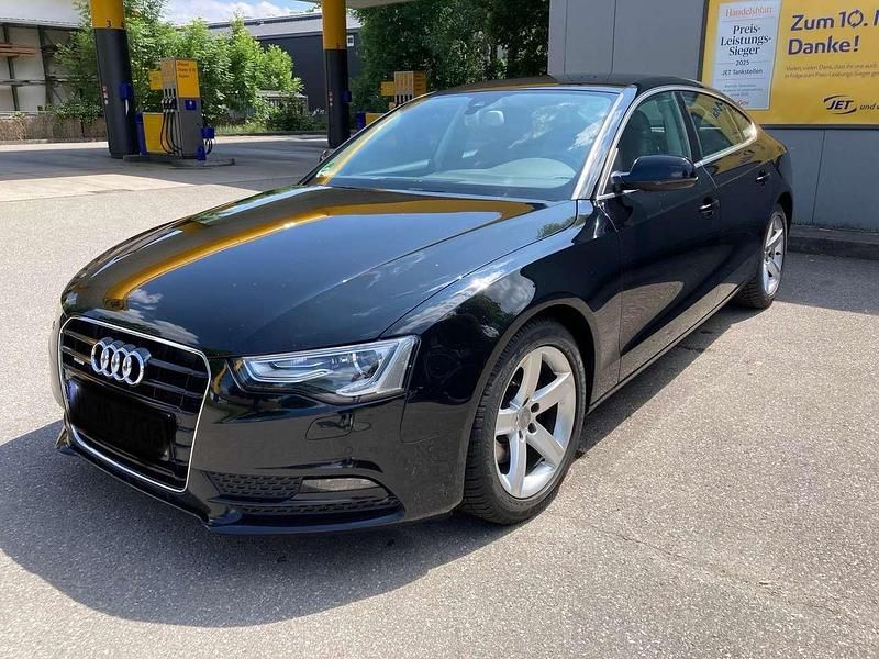 Schwarz Gebraucht 2014 Audi A5 Sportback Design Kleinwagen | 18.400 € (Etwas zu teuer) - Bild 1/4