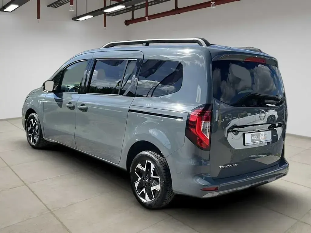 Gebraucht Nissan Townstar Tekna 131 PS (96 kW) 2025 Grau Kombi