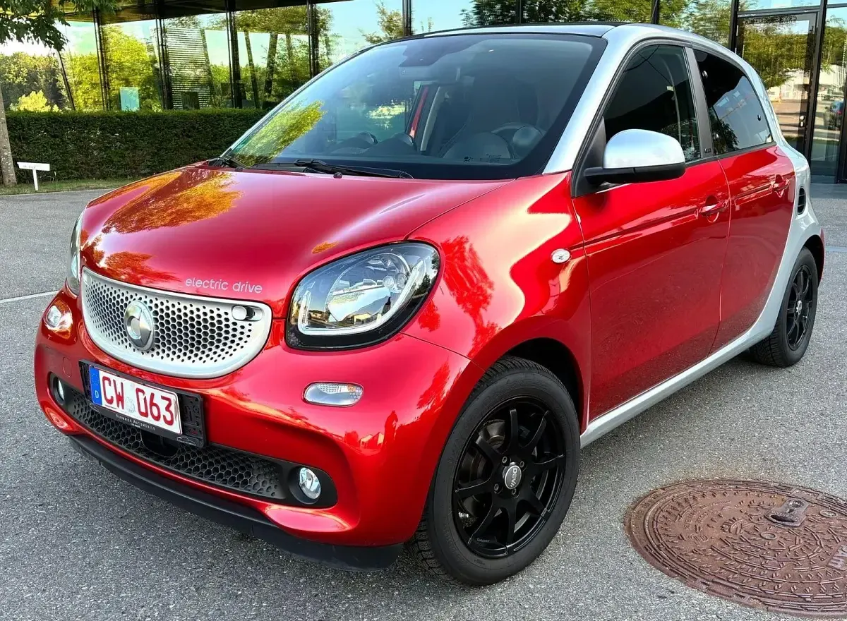 Gebraucht Smart ForFour Electric Drive 60 kW (82 PS) 2017 Silber Kleinwagen