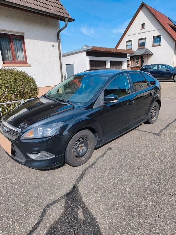 Gebraucht Ford Focus 109 PS (80 kW) 2009 Schwarz Limousine