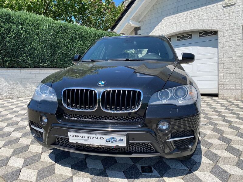 Schwarz Gebraucht 2012 BMW X5 Exclusive SUV | 12.077 € (Guter Preis) - Bild 1/4